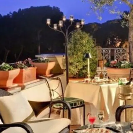 Splendide Royal - The Leading Of The World 5* ローマ