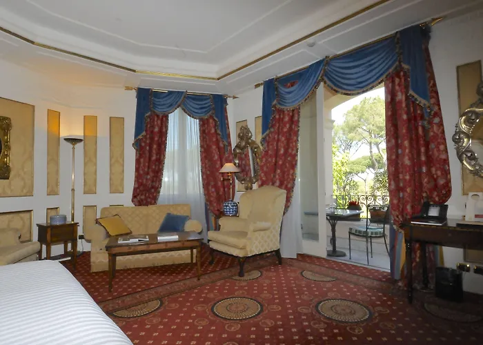 Hotel Splendide Royal - The Leading Of The World