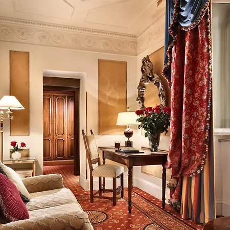Hotel Splendide Royal - The Leading Of The World Roma